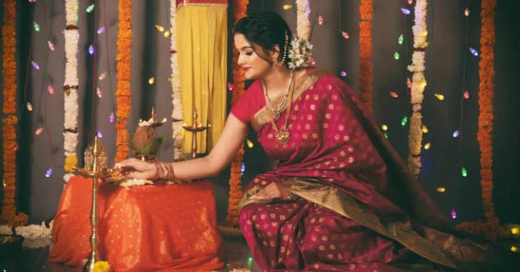 Short Caption for Saree